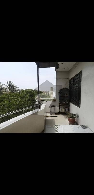 Sub Lease Third Floor With Roof Park Facing West Open Penthouse Sub Lease Third Floor With Roof Park Facing West Open Penthouse