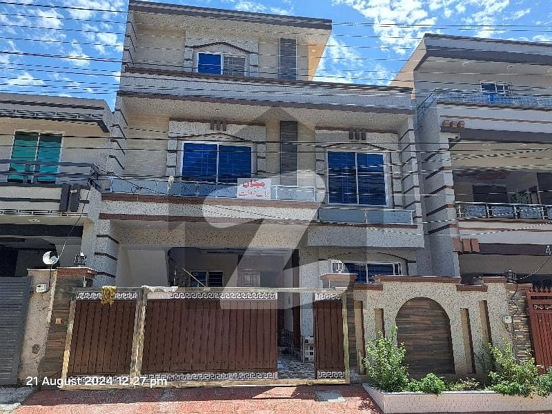 8.4 Marla Stylish Double Storey House Sector Vip Proper Closed To Sector 01