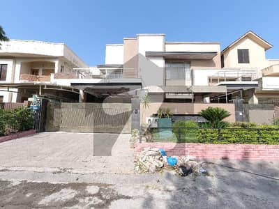 On Excellent Location 1 Kanal House In Stunning E-11/3 Is Available For Sale