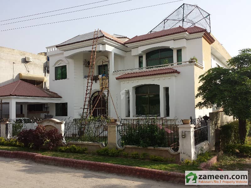 11 Bedroom House For Sale - Chaklala