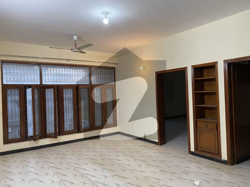 5 Bed Single Unit House Available For Family 5 Bed Single Unit House Available For Family