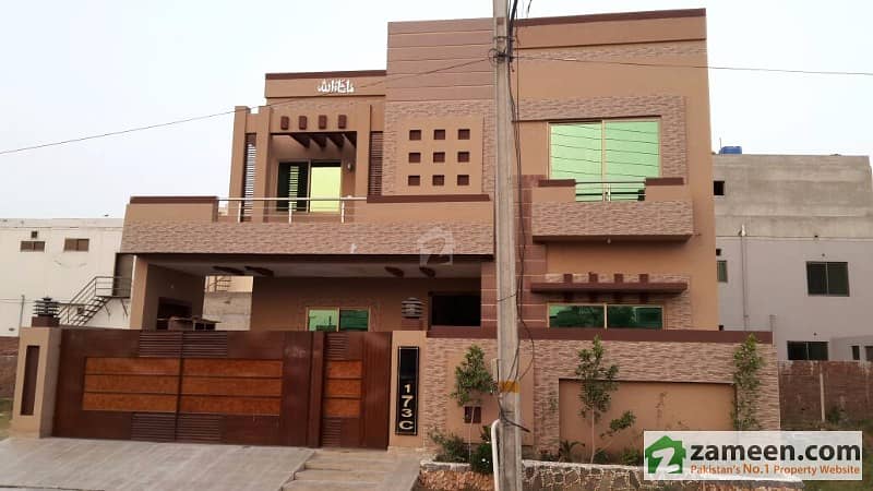 Double story house for sale in uet housing society