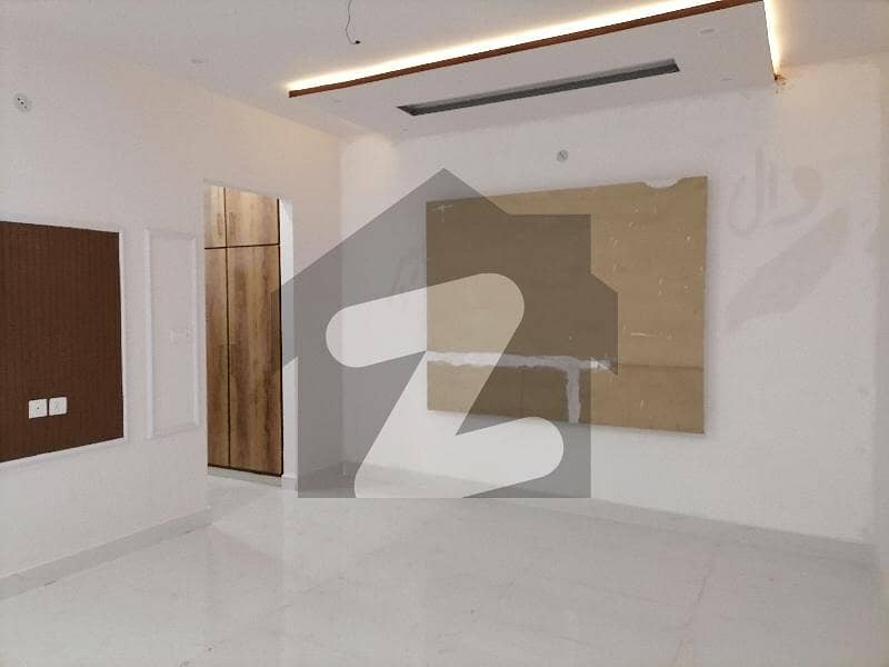 Prominently-Located House Available In Wapda City For sale Prominently-Located House Available In Wapda City For sale