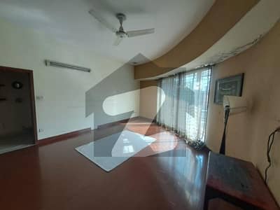 House Available For Sale In Allama Iqbal Town - Ravi Block