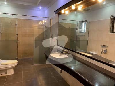 3 Bedroom Out Class Portion Avail For Rent In Dha Defence Phase 1