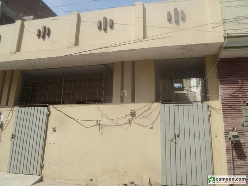 Upper Portion For Rent At Akbar Colony