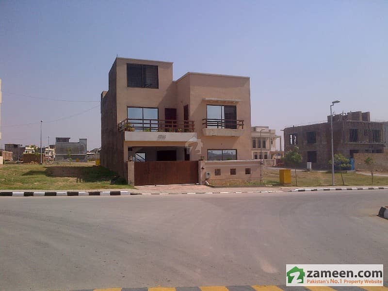 Bahria Town Phase 8 Sector F-1, Plot # 297 Ready to Construct Home