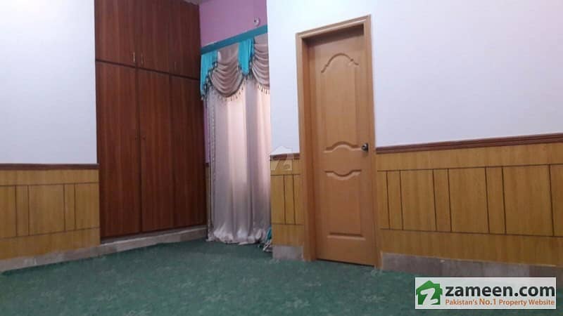 Fully Furnished Triple storey House is available for sale