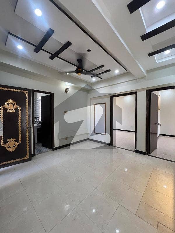 1280 Square Feet Flat Is Available In I-8/1 1280 Square Feet Flat Is Available In I-8/1
