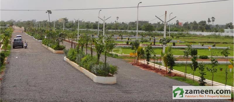 10 Marla ( Corner ) Excellent Location Plot Available For Sale In Block-e