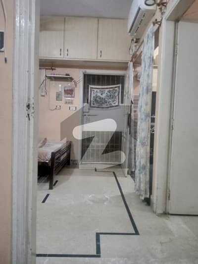 2 bed lounge available on rent