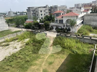 2 Kanal Plot For Sale Near To Park Road King Hamaad University ISD