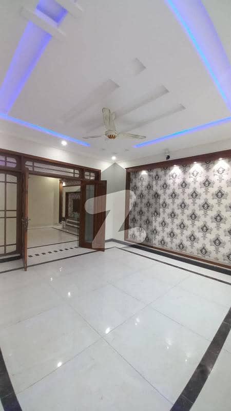 10 Marla house Available on rent In G-13/1 10 Marla house Available on rent In G-13/1