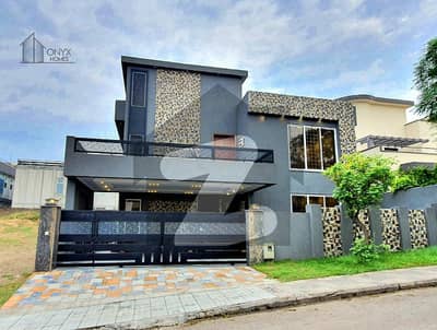 1 Kanal Double Unit 6 Bed House At Very Reasonable Price