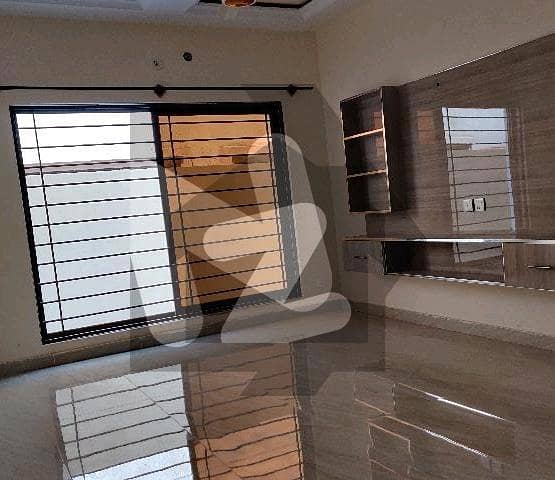 1 Kanal Upper Portion Available For Rent In Park Enclave 1 Kanal Upper Portion Available For Rent In Park Enclave