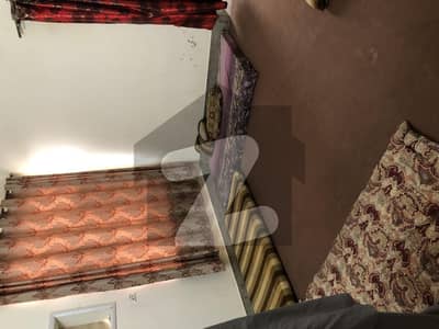 حیات آباد فیز 2 - ایچ3 حیات آباد فیز 2,حیات آباد,پشاور میں 1 کمرے کا 1 مرلہ کمرہ 18.0 ہزار میں کرایہ پر دستیاب ہے۔ حیات آباد فیز 2 - ایچ3 حیات آباد فیز 2,حیات آباد,پشاور میں 1 کمرے کا 1 مرلہ کمرہ 18.0 ہزار میں کرایہ پر دستیاب ہے۔