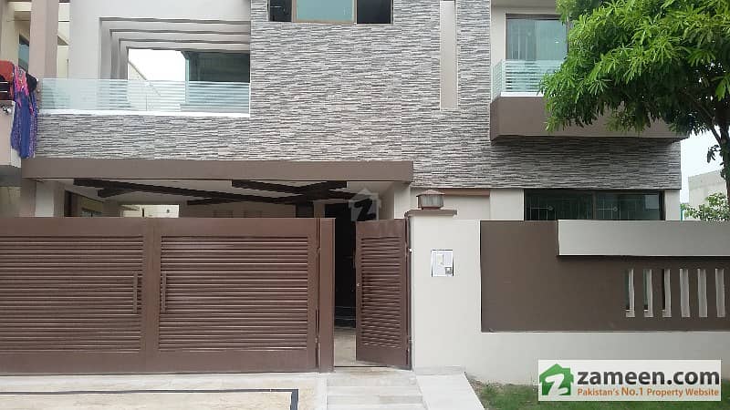 House For Sale In Paragon