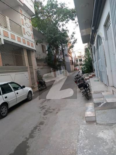 3 Bed 1st Floor Portion - Gulshan-e-Jamal