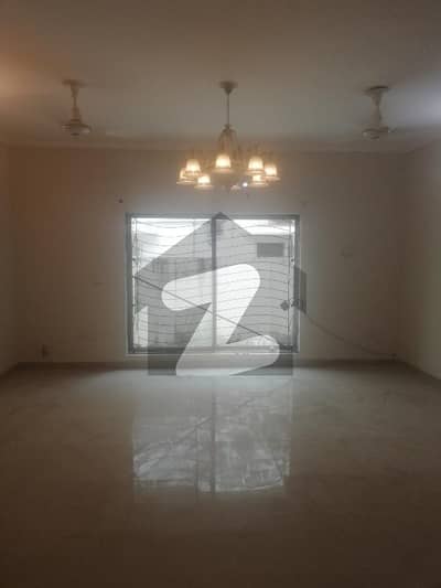 20 MARLA HOUSE FOR RENT IN FALCON GULBERG LAHORE