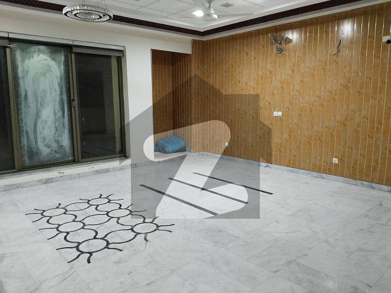 1 Kanal House With Basement 1 Kanal House With Basement