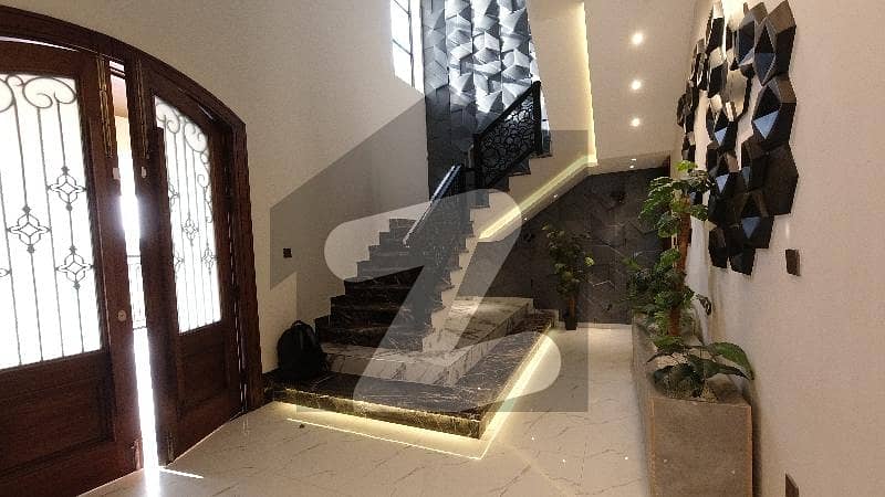 1800 Square Feet Spacious House Available In D-12 For sale