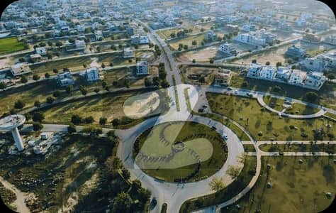 1 Kanal Plot for SALE Near To Park And 150 Feet Lda Structure Road in Sector M3 Lake City Lahore