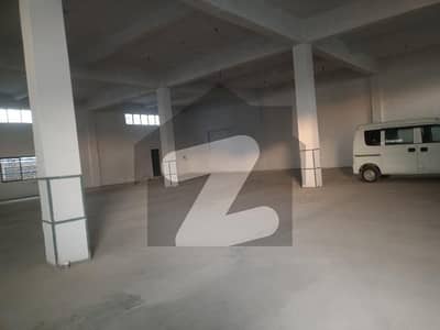 ترنول اسلام آباد میں 4 کنال گودام 11.0 لاکھ میں کرایہ پر دستیاب ہے۔