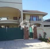 F-11/3 Main Marglla Road On Back 666 Sq. Yard Triple Storey House For Sale