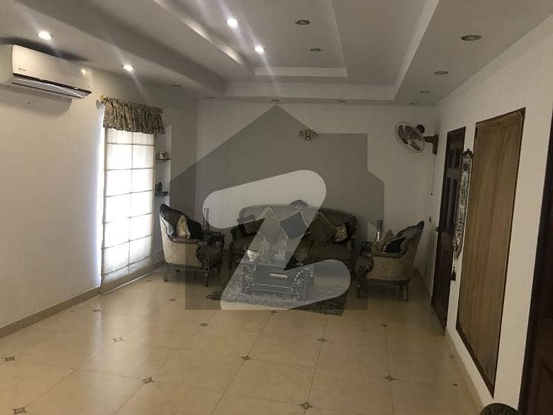 GROUND PORTION FOR RENT FULLY RENOVATED