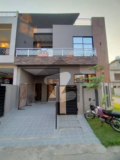 5 Marla Beautiful House Corner Available For Sale In Park View City Jade Extension Block 5 Marla Beautiful House Corner Available For Sale In Park View City Jade Extension Block