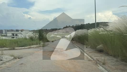 Dha Phase 5 Sector D 1kanal Street 12 Plot For Sale