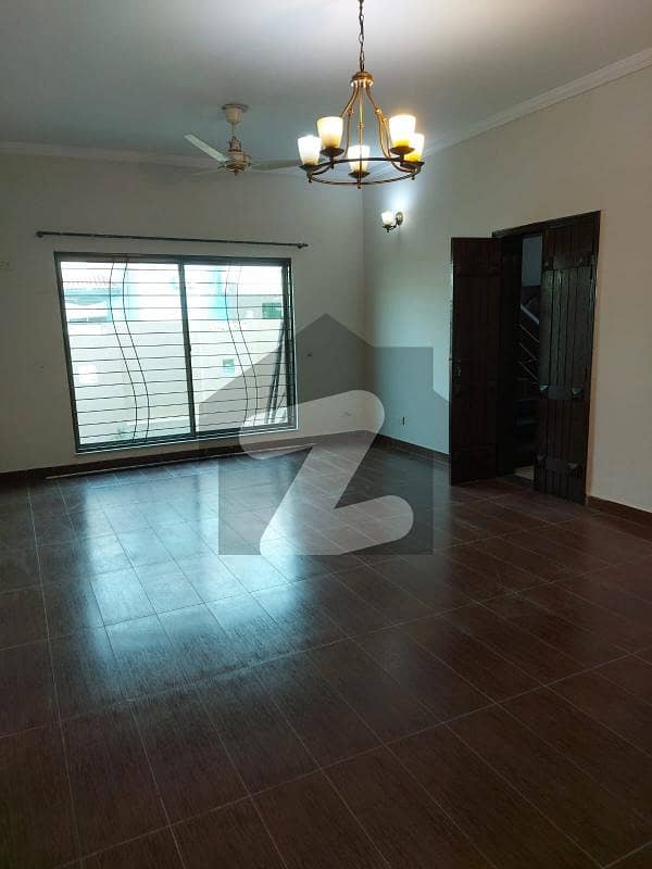 Highly-Desirable House Available In Askari 11 For rent Highly-Desirable House Available In Askari 11 For rent