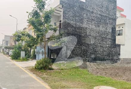 10 Marla Residential Plot Available For Sale In Park View City Lahore Jasmine Block Near To Masjid And Society Office