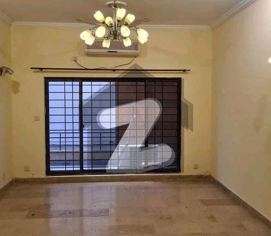 E-11/4 Islamabad Kanal House for rent available