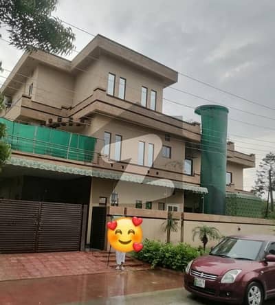 28 Marla Upper Portion For Rent Available