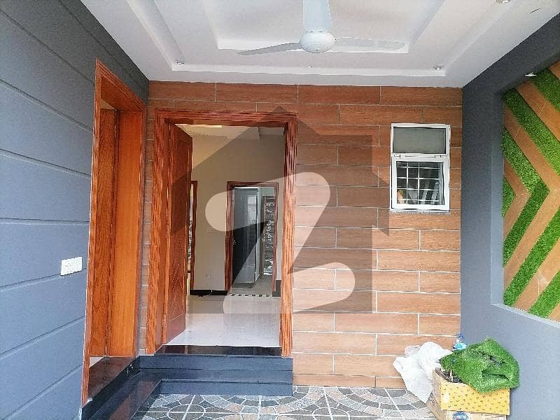 Ideal 1 Kanal House has landed on market in Airline Housing Society, Airline Housing Society