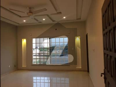 Brand New Condition Upper Portion For Rent In Phase 8 10 Marla Near Play Ground Filter Commercial Malak Riaz Mosque With Gas