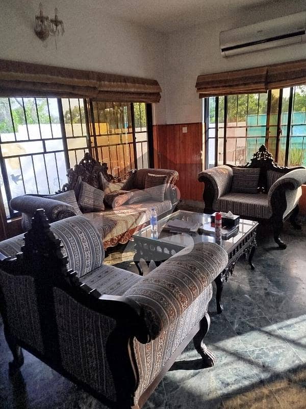 "Upper Portion for Rent with 2 Bedrooms in F-6/2, Islamabad" "Upper Portion for Rent with 2 Bedrooms in F-6/2, Islamabad"