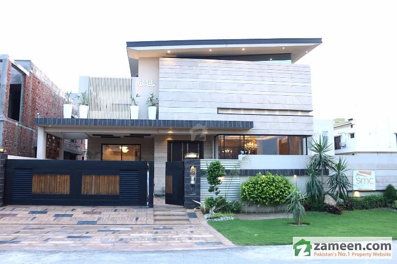 Luxury Dubai Style Bungalow In DHA Phase 6 Block B Lahore Luxury Dubai Style Bungalow In DHA Phase 6 Block B Lahore