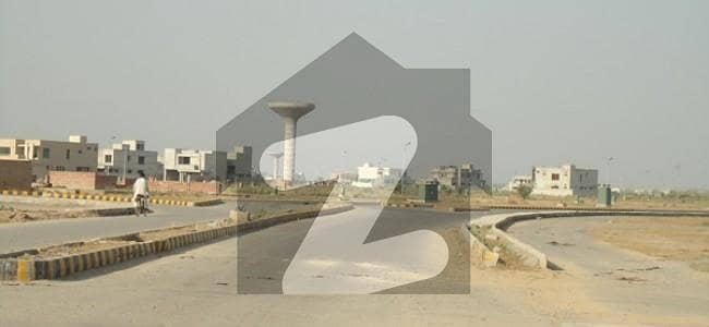 5 MARLA PLOT HOT LOCATION BLOCK P 5 MARLA PLOT HOT LOCATION BLOCK P