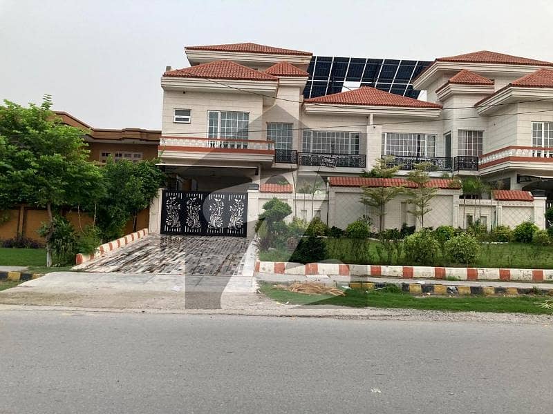 Get In Touch Now To Buy A Prime Location House In Shami Road Get In Touch Now To Buy A Prime Location House In Shami Road