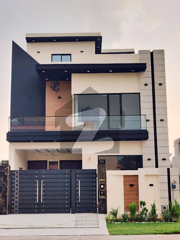 5 Marla Luxury House For Sale In Dream Gardens Lahore 5 Marla Luxury House For Sale In Dream Gardens Lahore