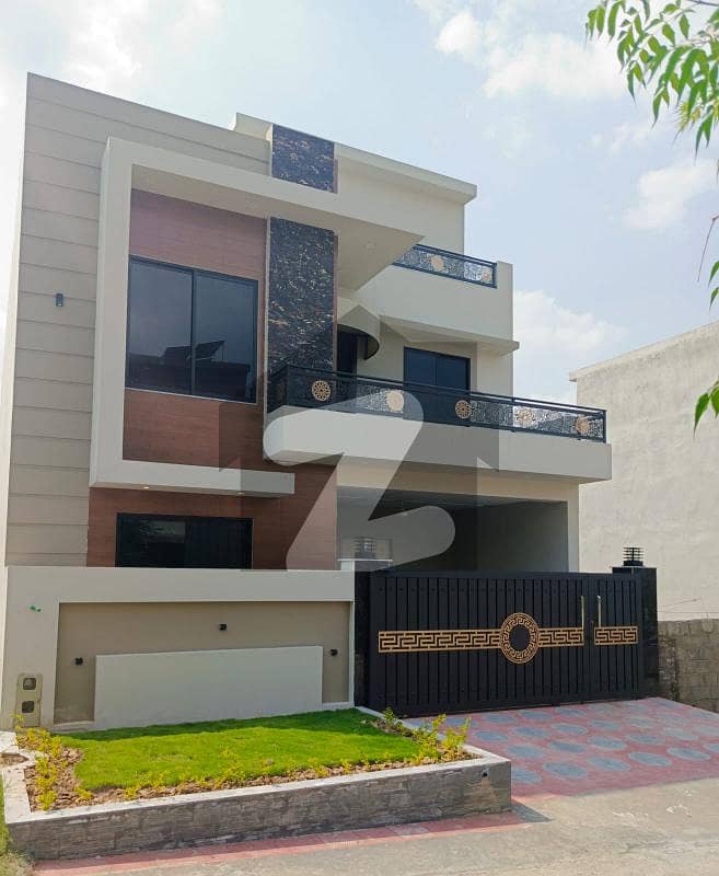 Good Location A Centrally Located Sun Facing House Is Available For Sale In Islamabad Good Location A Centrally Located Sun Facing House Is Available For Sale In Islamabad