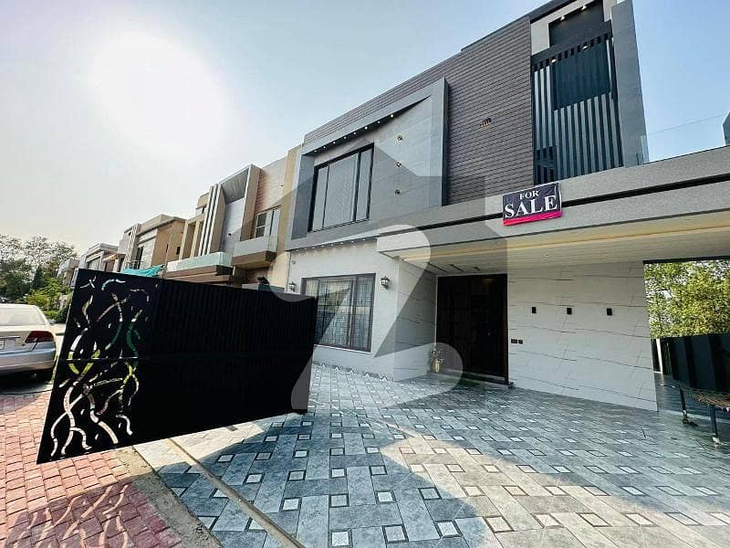 10 Marla Desginer Brand New House For Sale Hussain Block Bahria Town Lahore