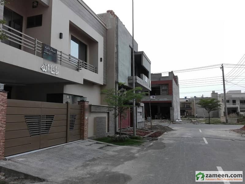 House Is Available For Sale Eden Valley, Faisalabad ID10622824