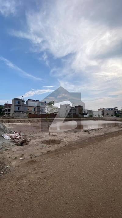 5 Marla Plot For Sale In Park View City Lahore: Perfect For Your Dream Home