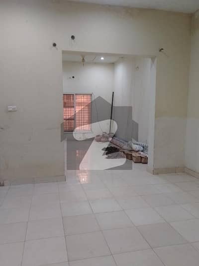 A Lower Portion Of 5 Marla In Rehman Gardens - Executive Block