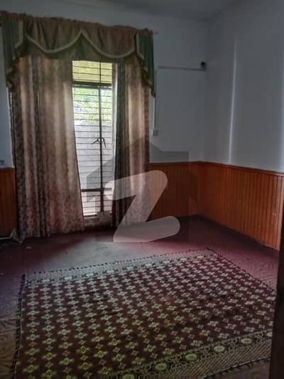 Book Prime Location Lower Portion Today In Shah Rukn-e-Alam Colony