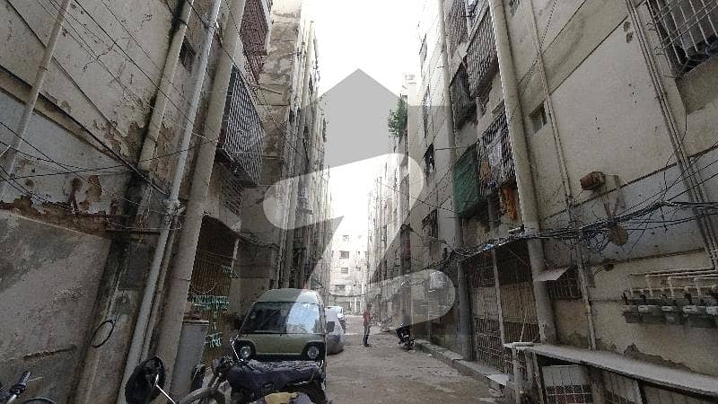 Flat lease In Shahid Royal City 3rd Floor Gulshan Iqbal Block 1 (2) Bed Lounge Flat lease In Shahid Royal City 3rd Floor Gulshan Iqbal Block 1 (2) Bed Lounge
