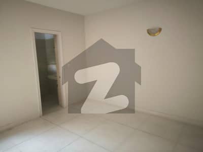 AN OLD LIVEABLE HOUSE 1200 SQYRDS/ G-6/4/ EMBASSY ROAD STREET IS AVAILABLE FOR SALE